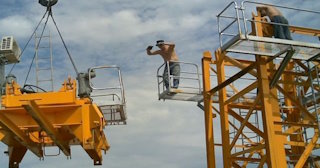 Демонтаж башенного крана в Климовске - услуги по демонтажу от Сварной-Клс от 1545 руб.