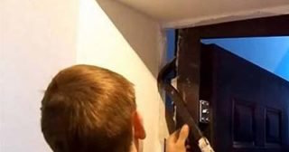 Демонтаж металлической двери в Климовске - стоимость от 2060 рублей