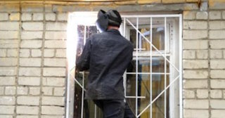 Профессиональный демонтаж решеток в Климовске от Сварной-Клс - от 567 руб.