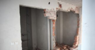 Демонтаж стен Климовск, цена от 2936 руб.